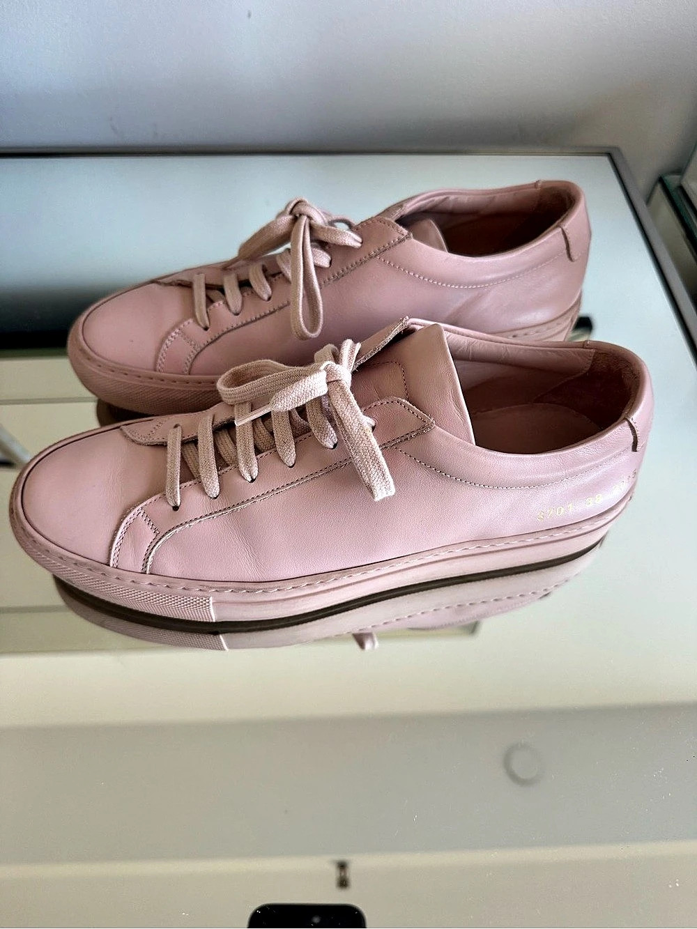 Common Projects Achilles Low Leather Sneakers in Pink - size 38